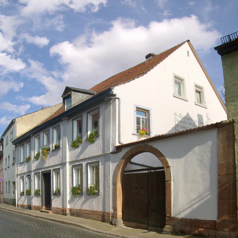 Herrenhof Worms Eksteriør bilde